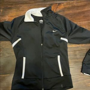 Nike fit dry jacket